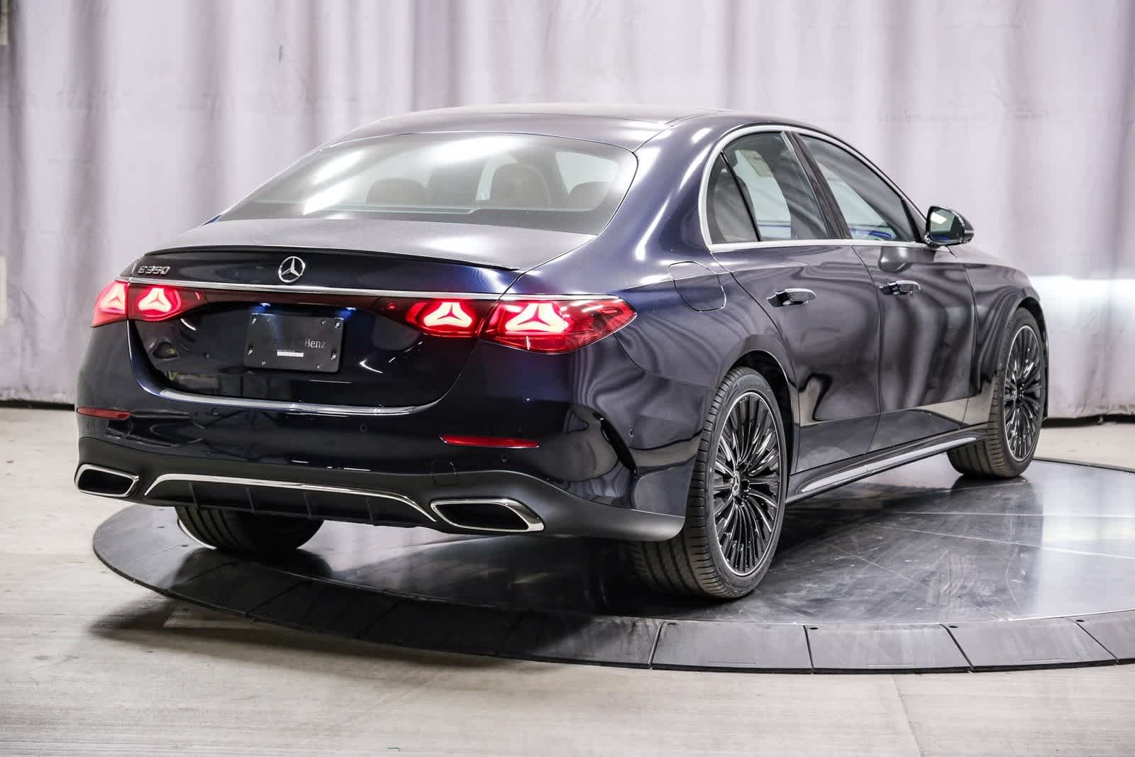 Thumbnail: 2026 Mercedes-Benz E-Class - 4