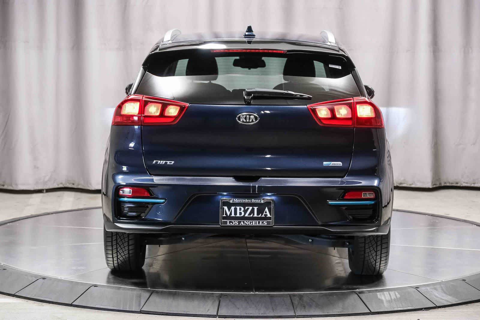 Thumbnail: 2020 Kia Niro - 3