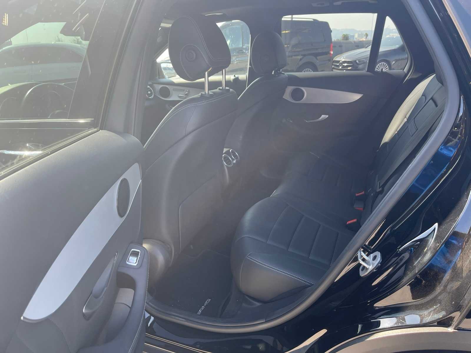 Thumbnail: 2022 Mercedes-Benz GLC - 6