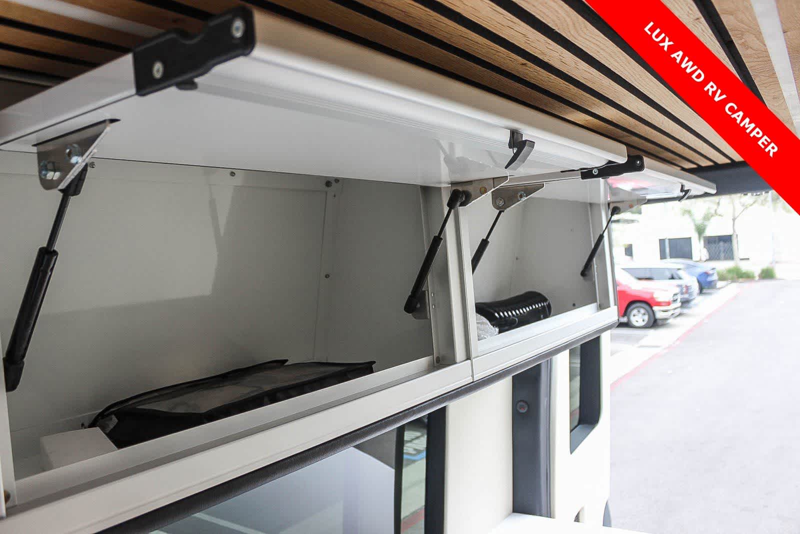 Thumbnail: 2023 Mercedes-Benz Sprinter - 22