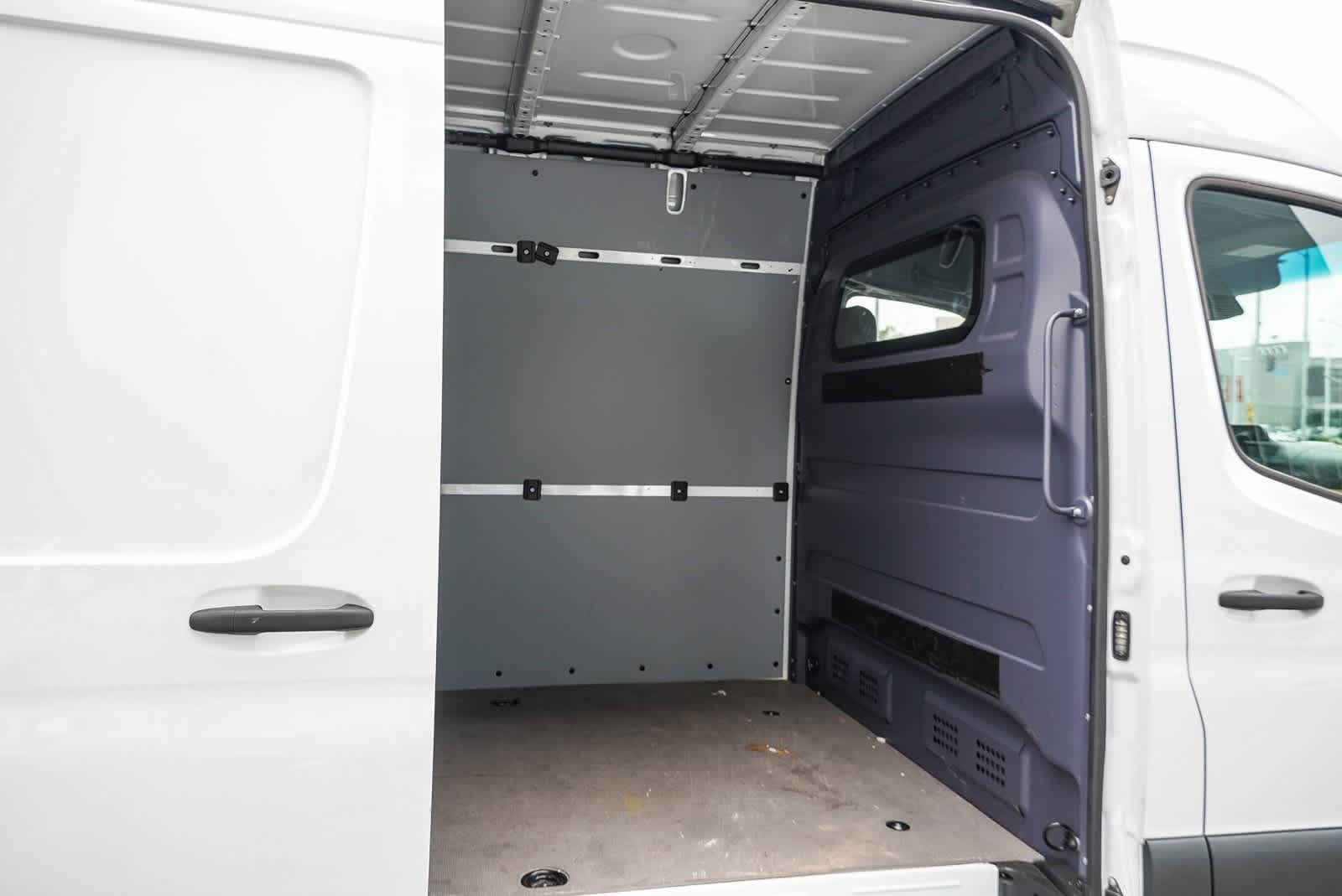 2023 Mercedes-Benz Sprinter 2500 23
