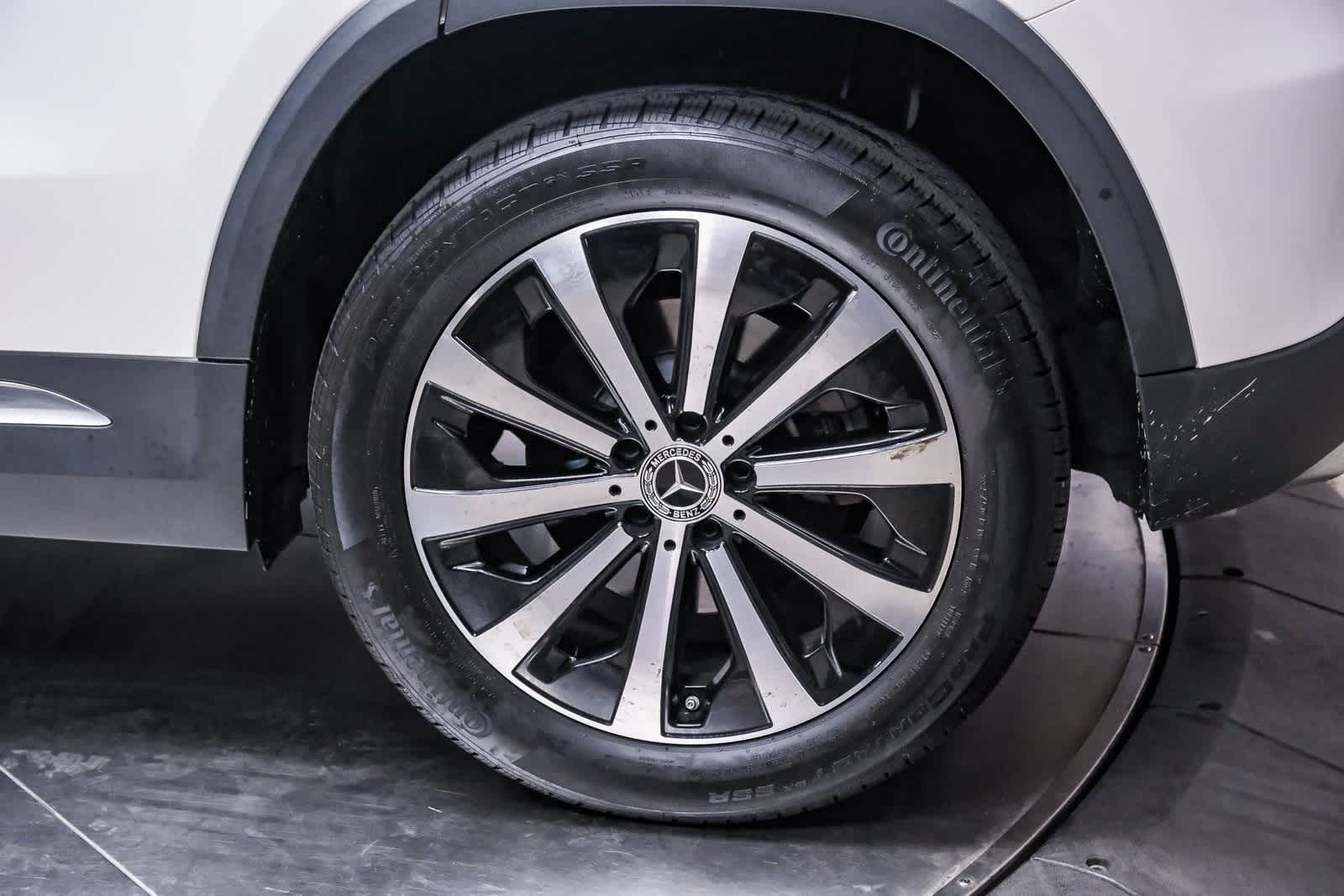 Thumbnail: 2023 Mercedes-Benz GLA - 9