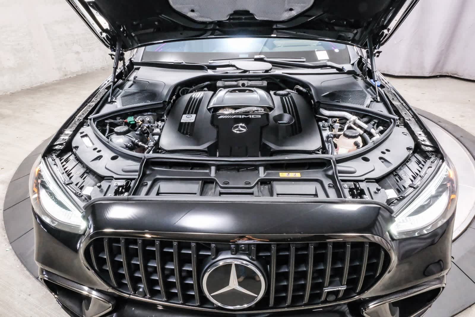 Thumbnail: 2025 Mercedes-Benz S-Class - 26