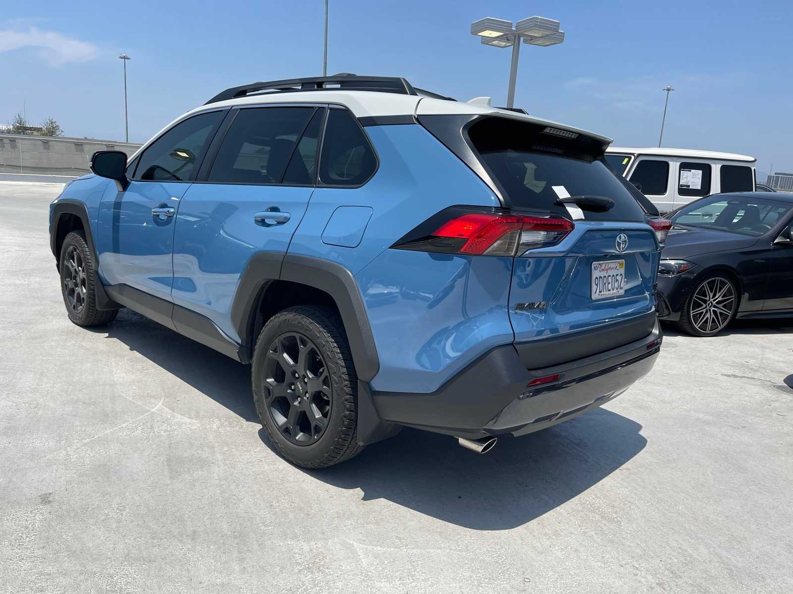 Thumbnail: 2022 Toyota RAV4 - 2