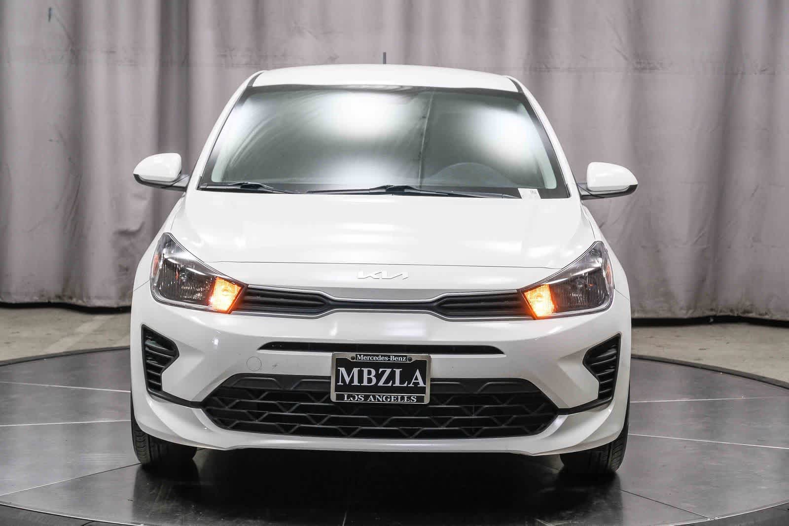 Thumbnail: 2023 Kia Rio - 6