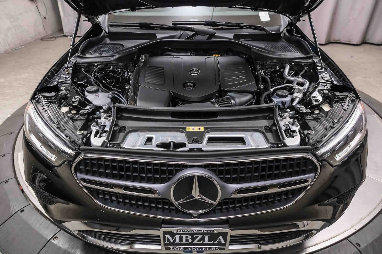 Thumbnail: 2025 Mercedes-Benz GLC - 26