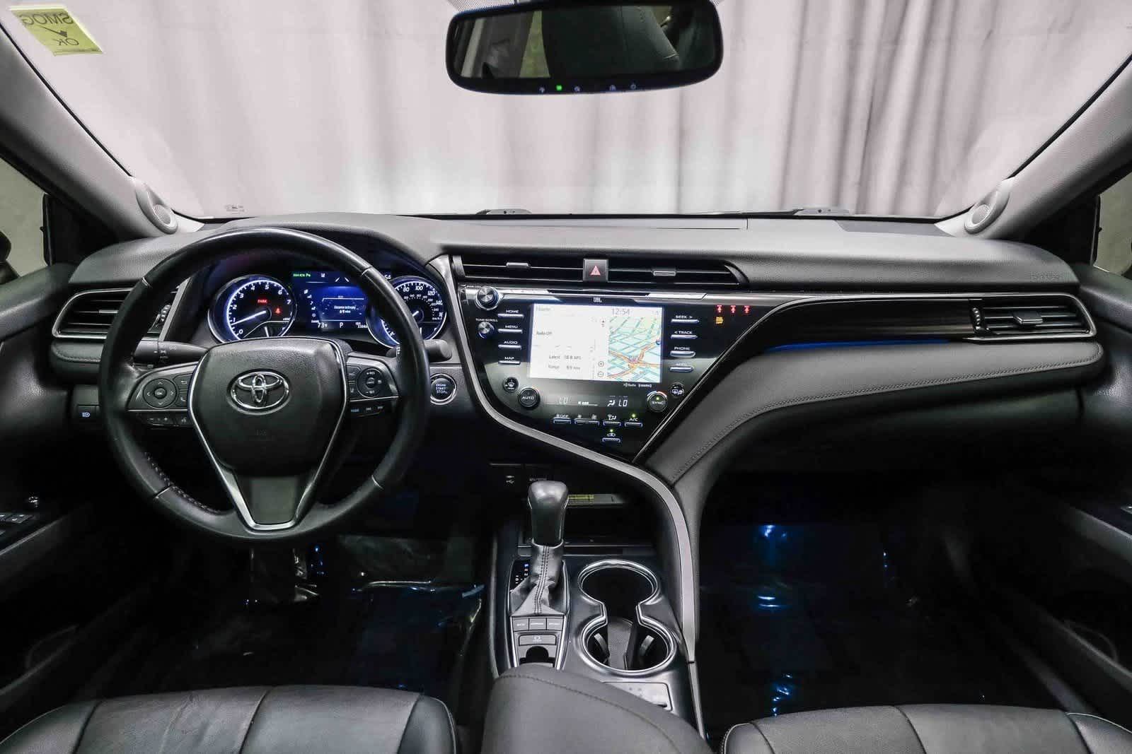 Thumbnail: 2019 Toyota Camry - 13