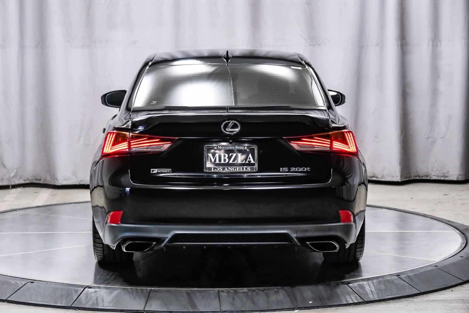 Thumbnail: 2017 Lexus IS - 3