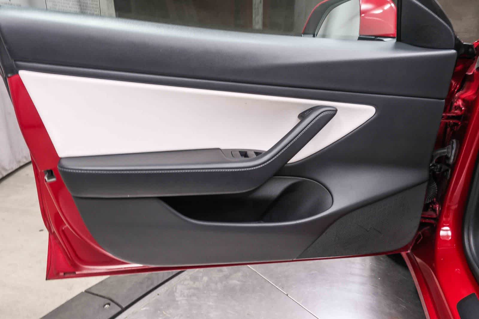 Thumbnail: 2021 Tesla Model 3 - 18