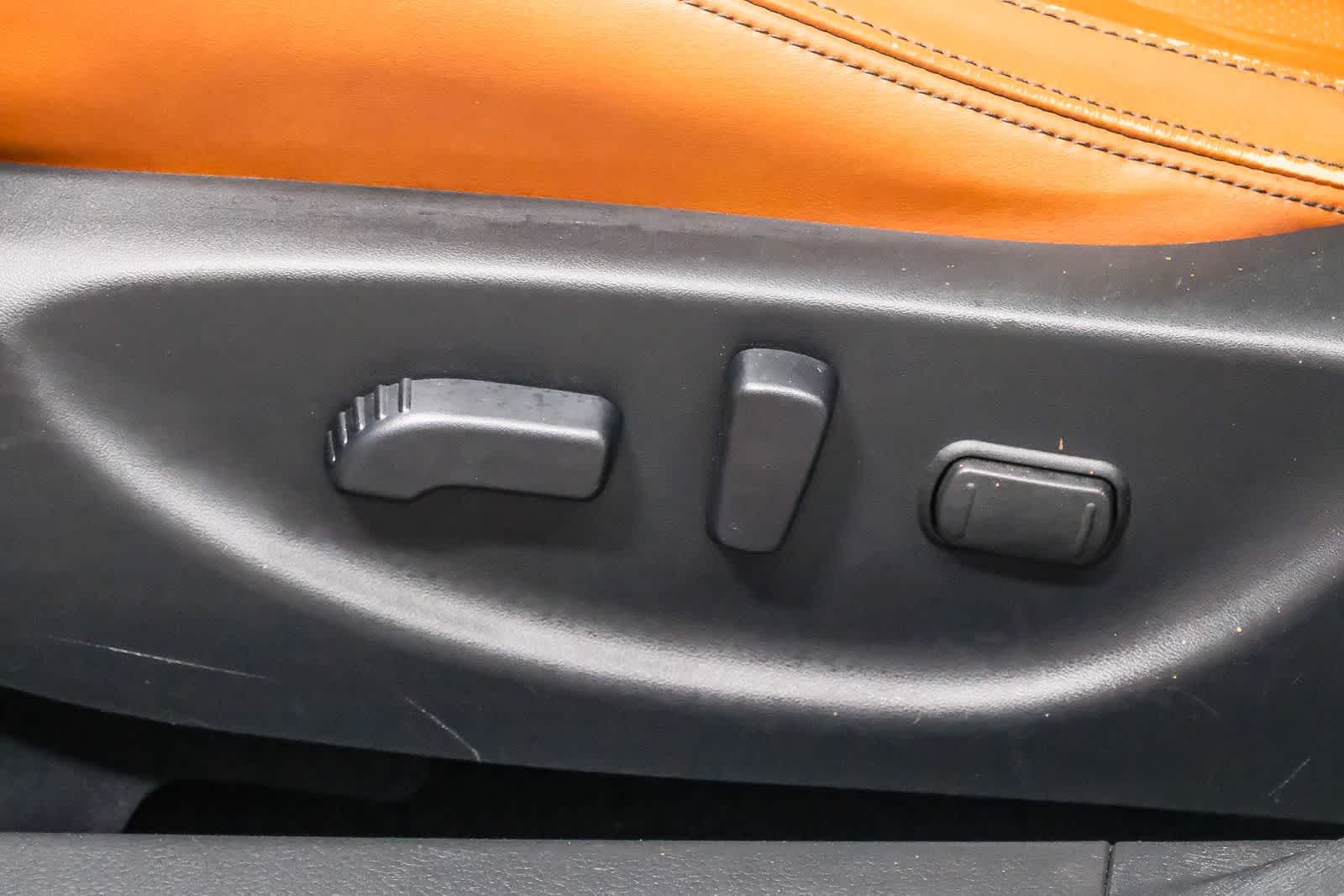 Thumbnail: 2019 Nissan Maxima - 18