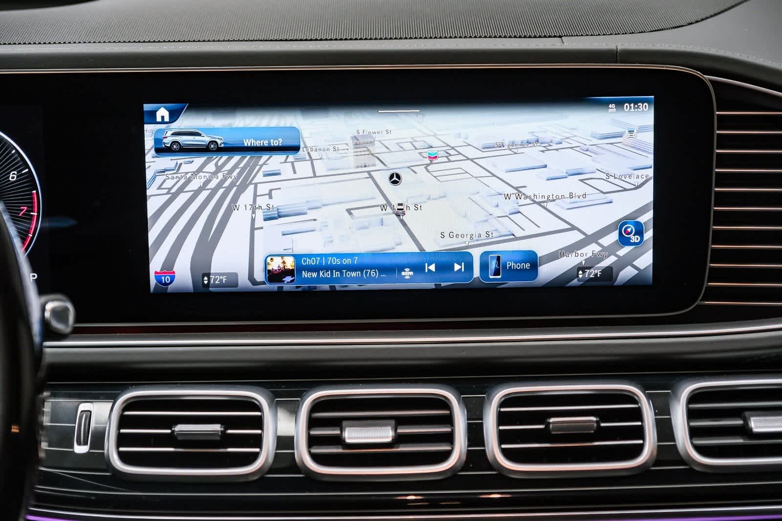 Thumbnail: 2025 Mercedes-Benz GLS - 15