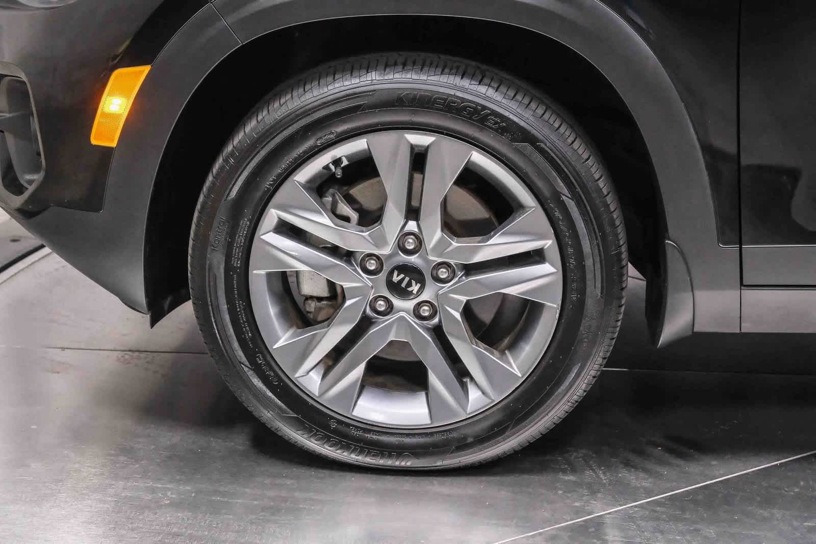 Thumbnail: 2021 Kia Seltos - 10