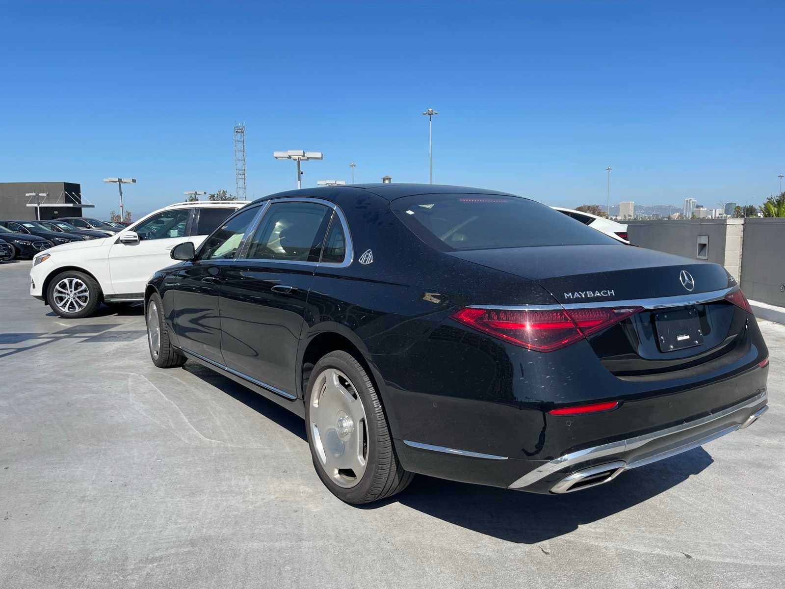 Thumbnail: 2024 Mercedes-Benz S-Class - 2