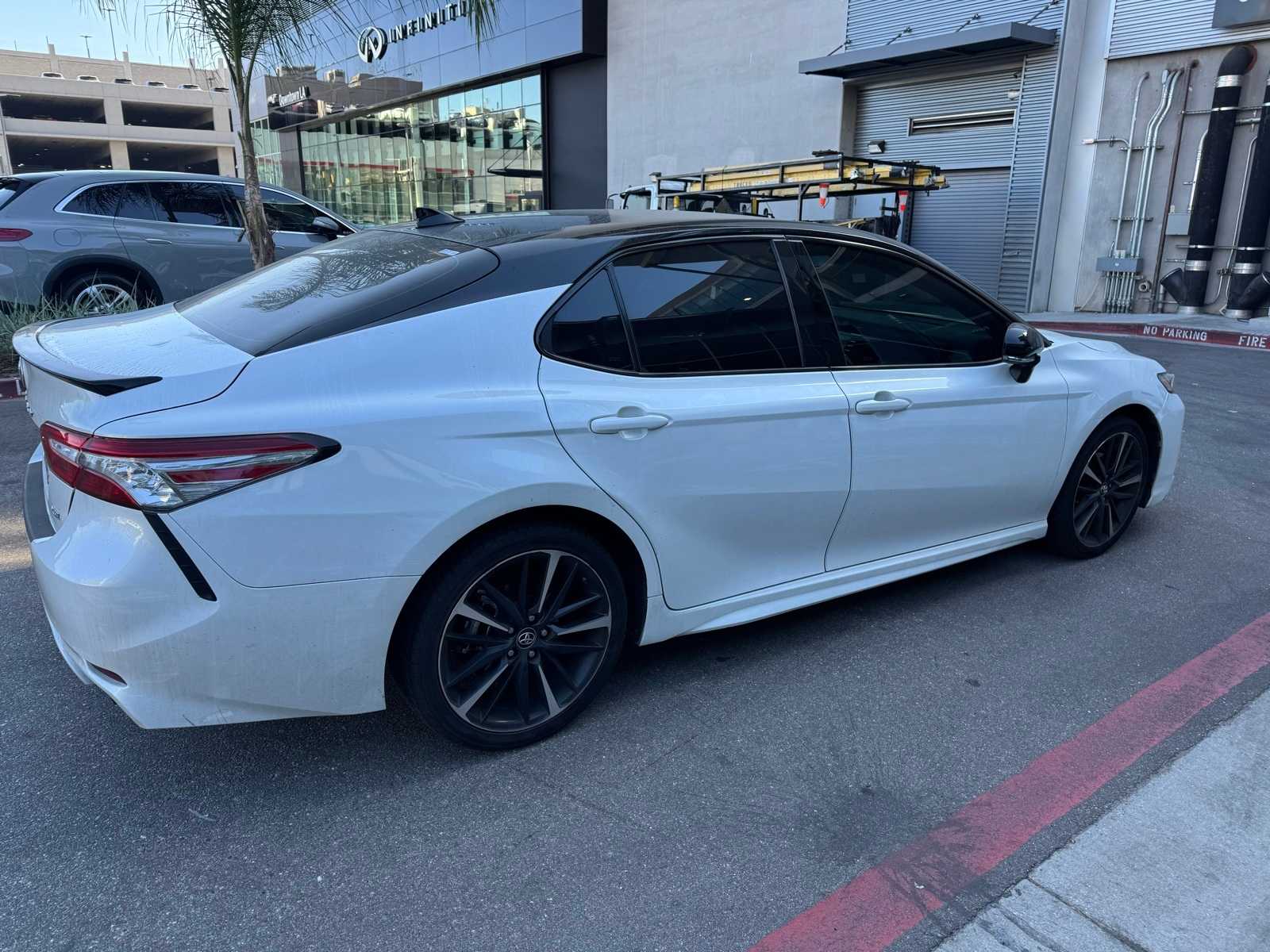 Thumbnail: 2019 Toyota Camry - 3