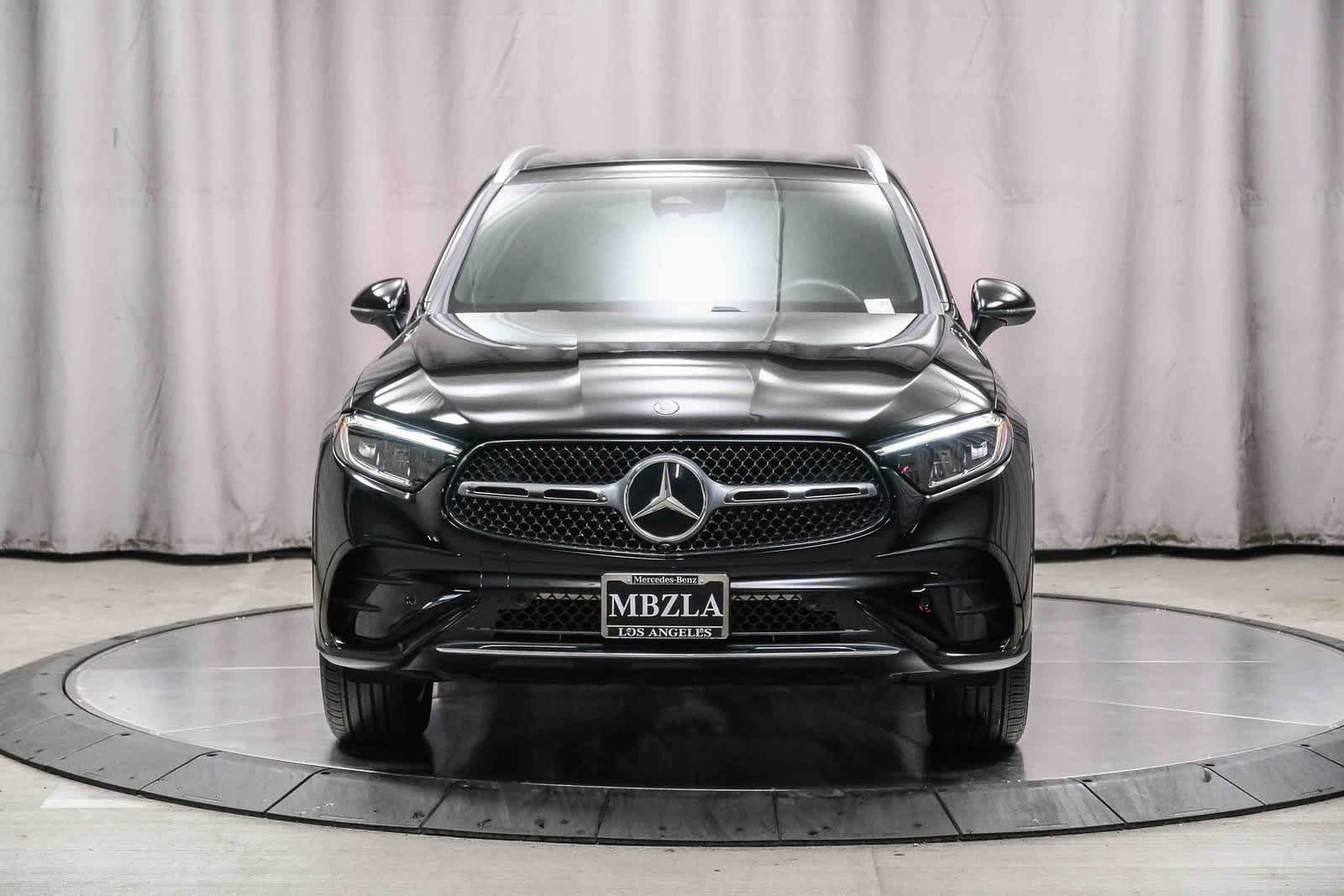 Thumbnail: 2025 Mercedes-Benz GLC - 6