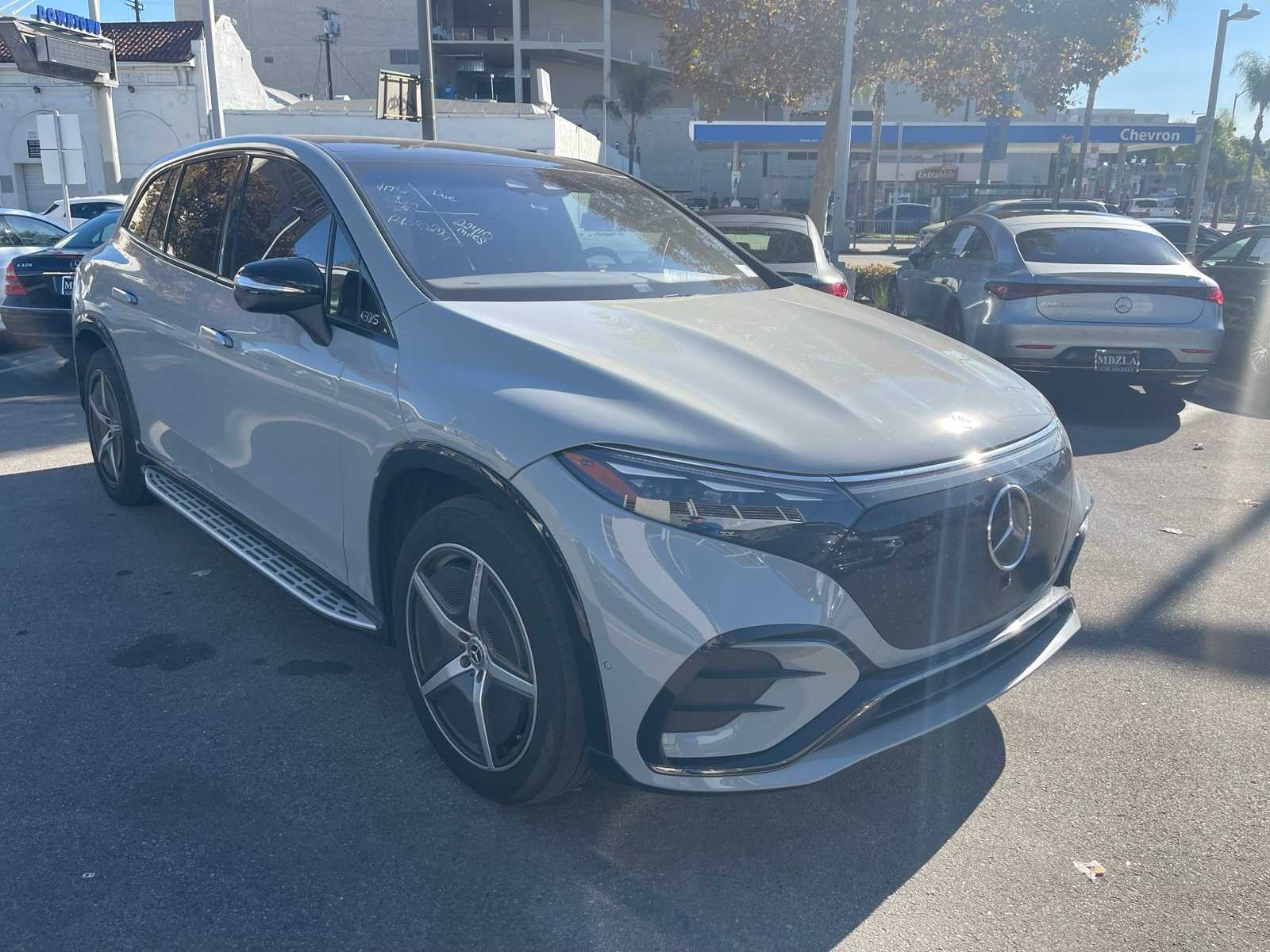 Thumbnail: 2023 Mercedes-Benz EQS - 2