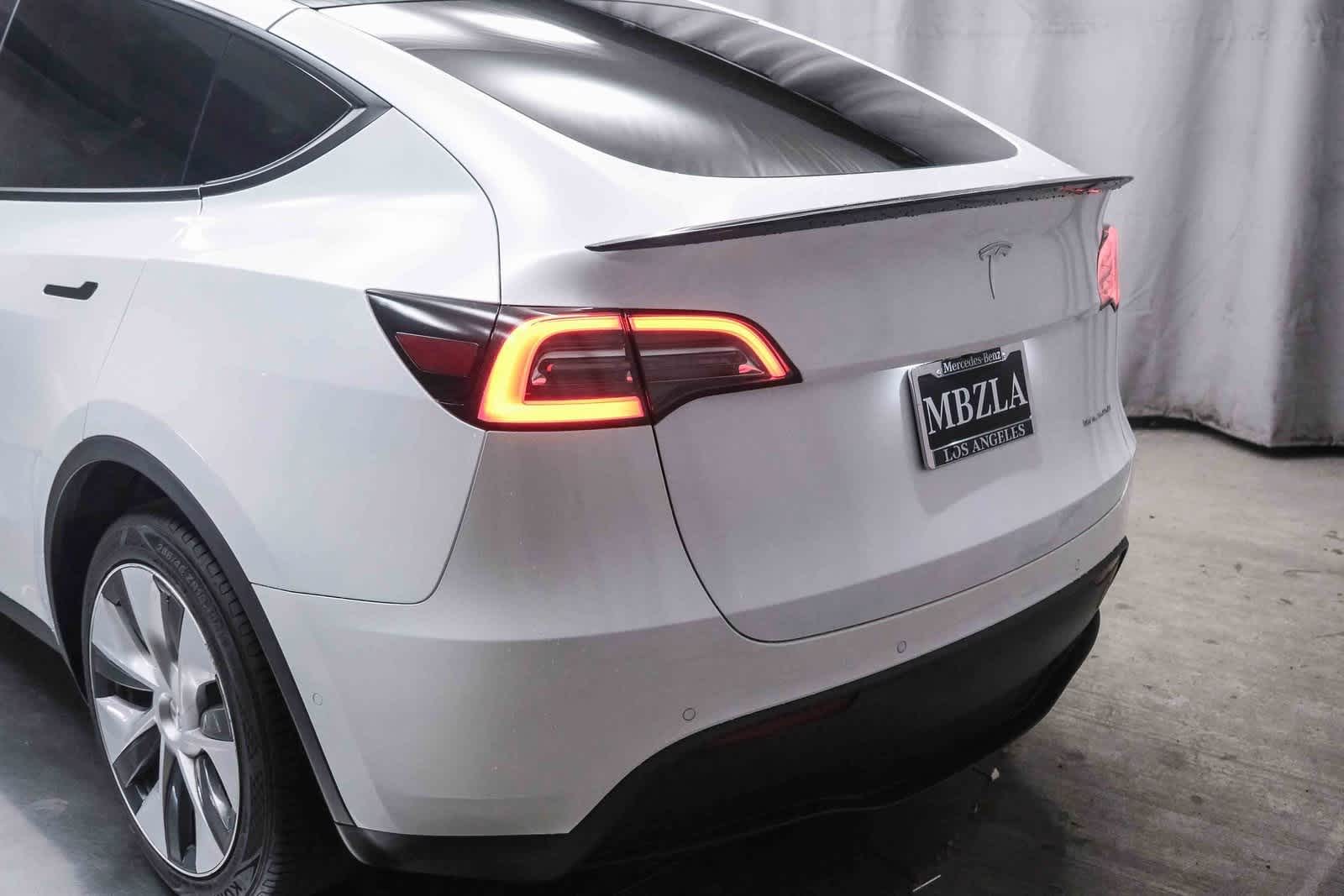 Thumbnail: 2020 Tesla Model Y - 8