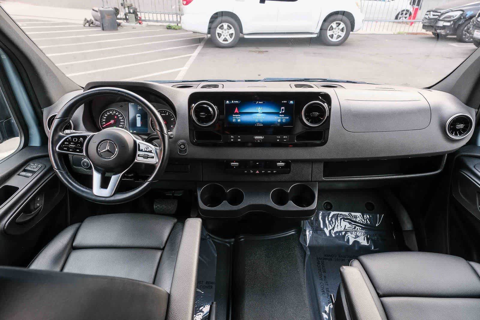 Thumbnail: 2023 Mercedes-Benz Sprinter - 12