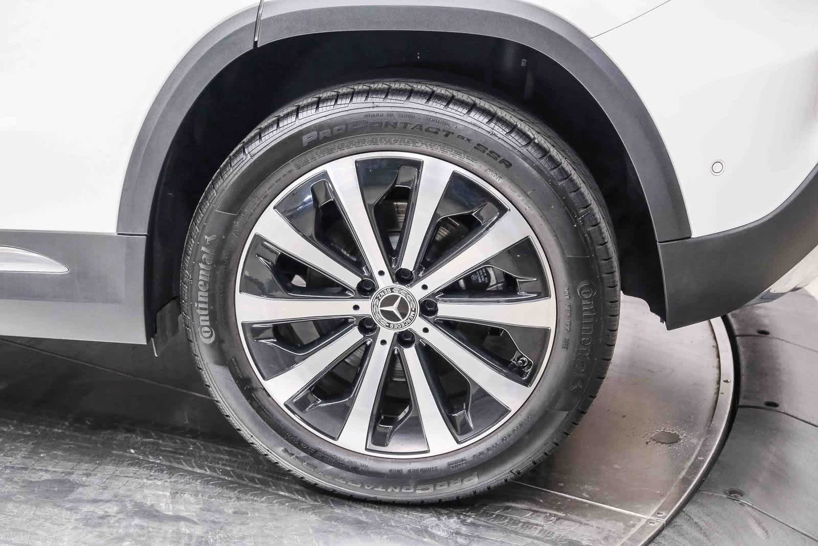 Thumbnail: 2023 Mercedes-Benz GLA - 9