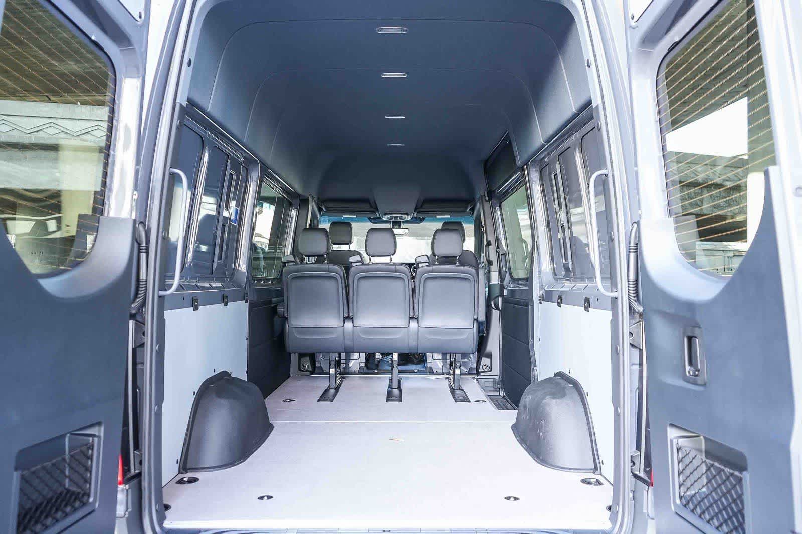 Thumbnail: 2026 Mercedes-Benz Sprinter - 25