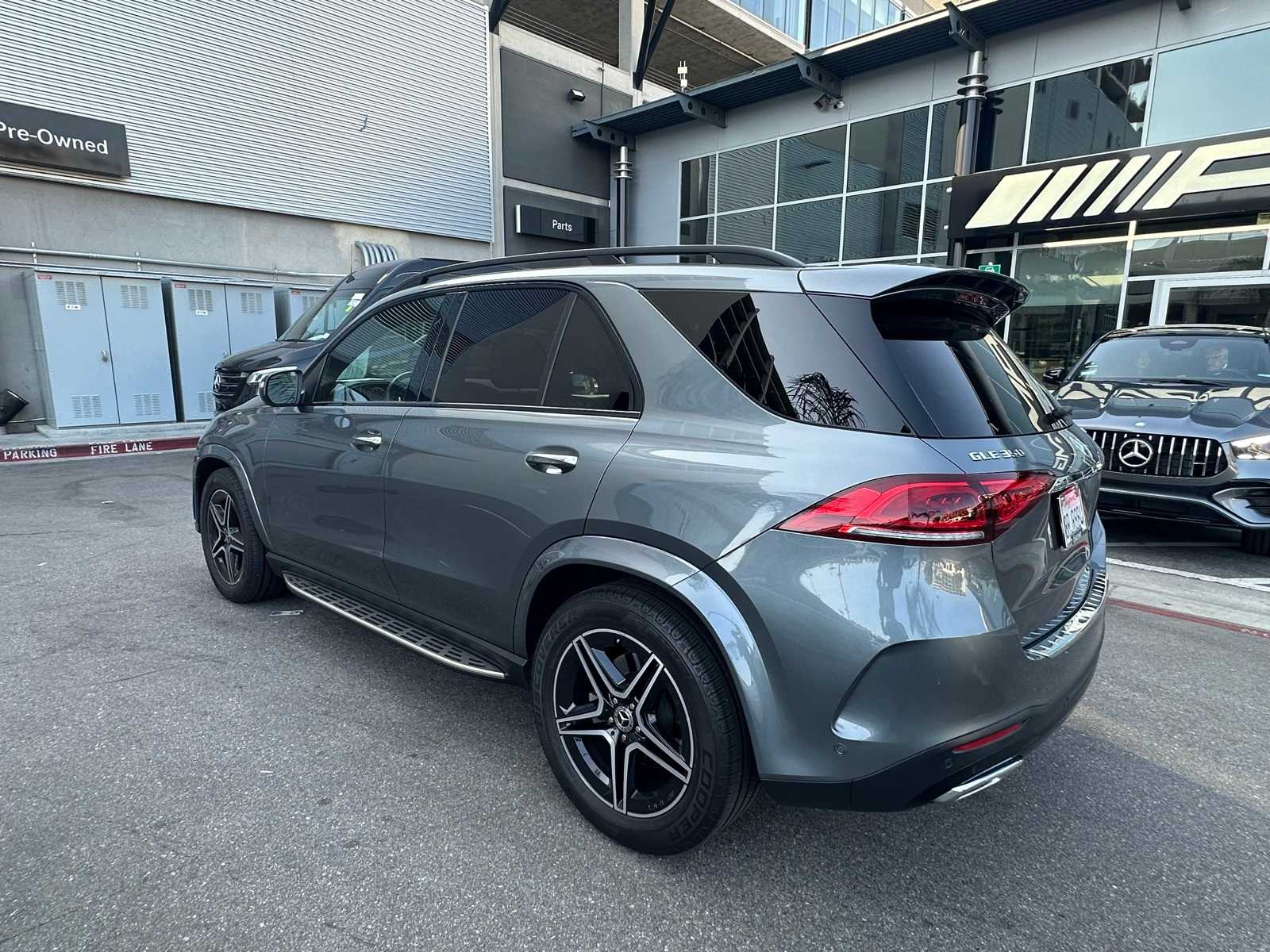 Thumbnail: 2020 Mercedes-Benz GLE - 3