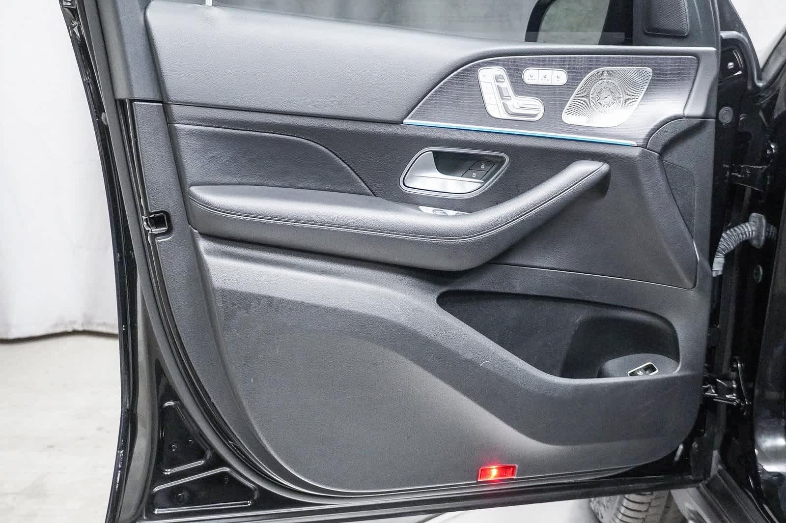 2022 Mercedes-Benz GLS 450 4MATIC 21