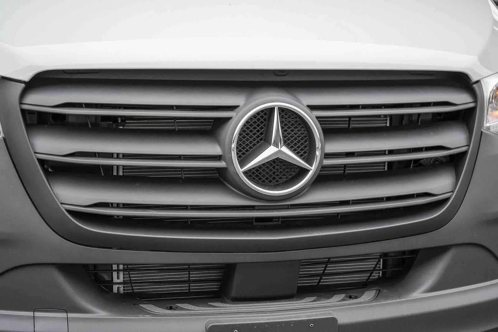 Thumbnail: 2026 Mercedes-Benz Sprinter - 5