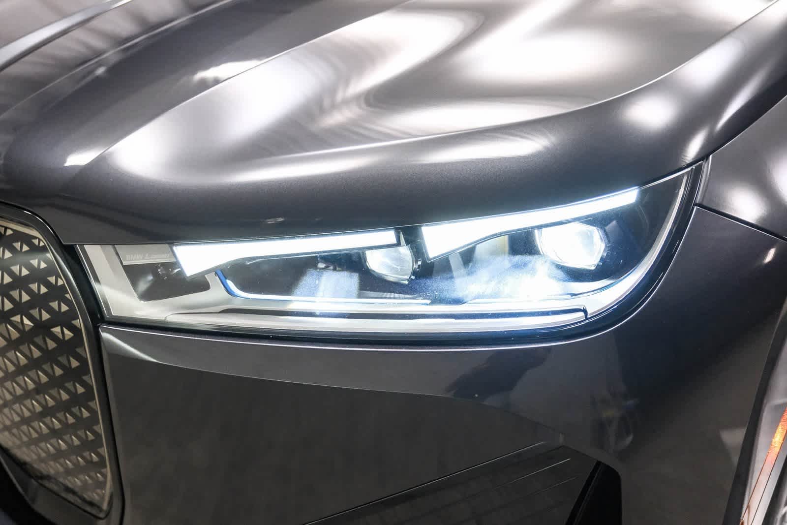 Thumbnail: 2023 BMW iX - 11
