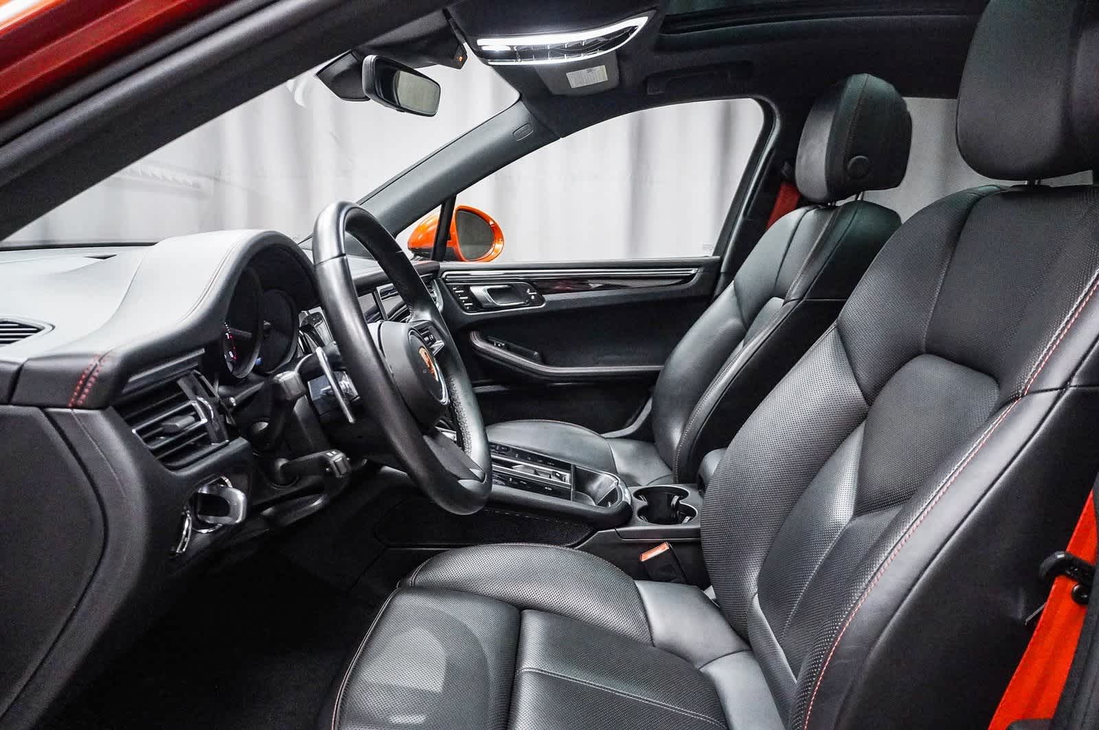 2023 Porsche Macan S 21