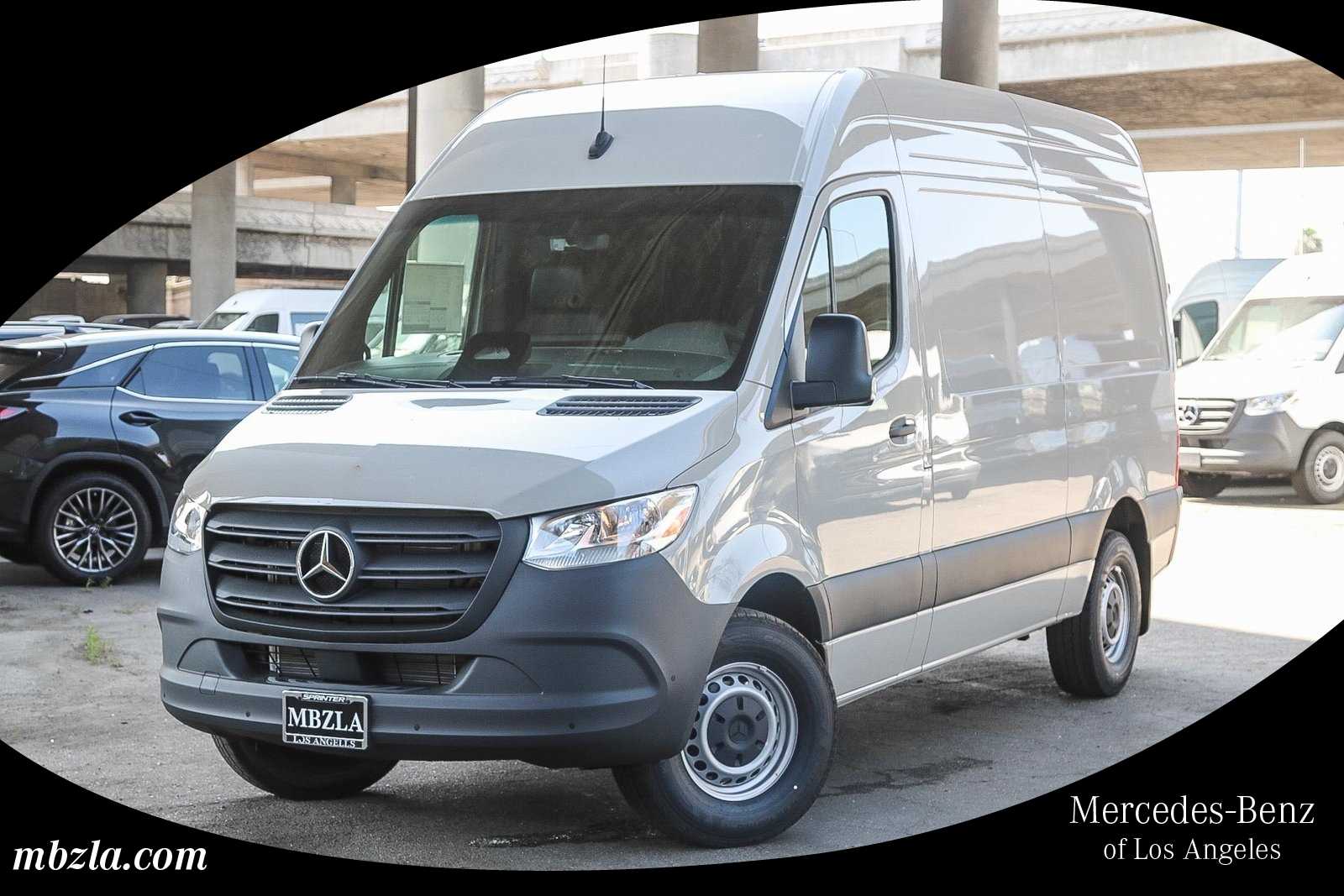 Thumbnail: 2025 Mercedes-Benz Sprinter - 1