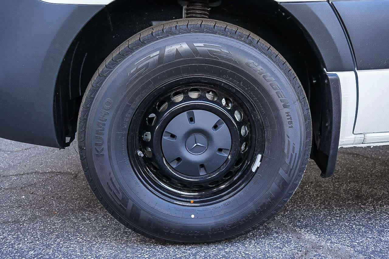 Thumbnail: 2026 Mercedes-Benz Sprinter - 11