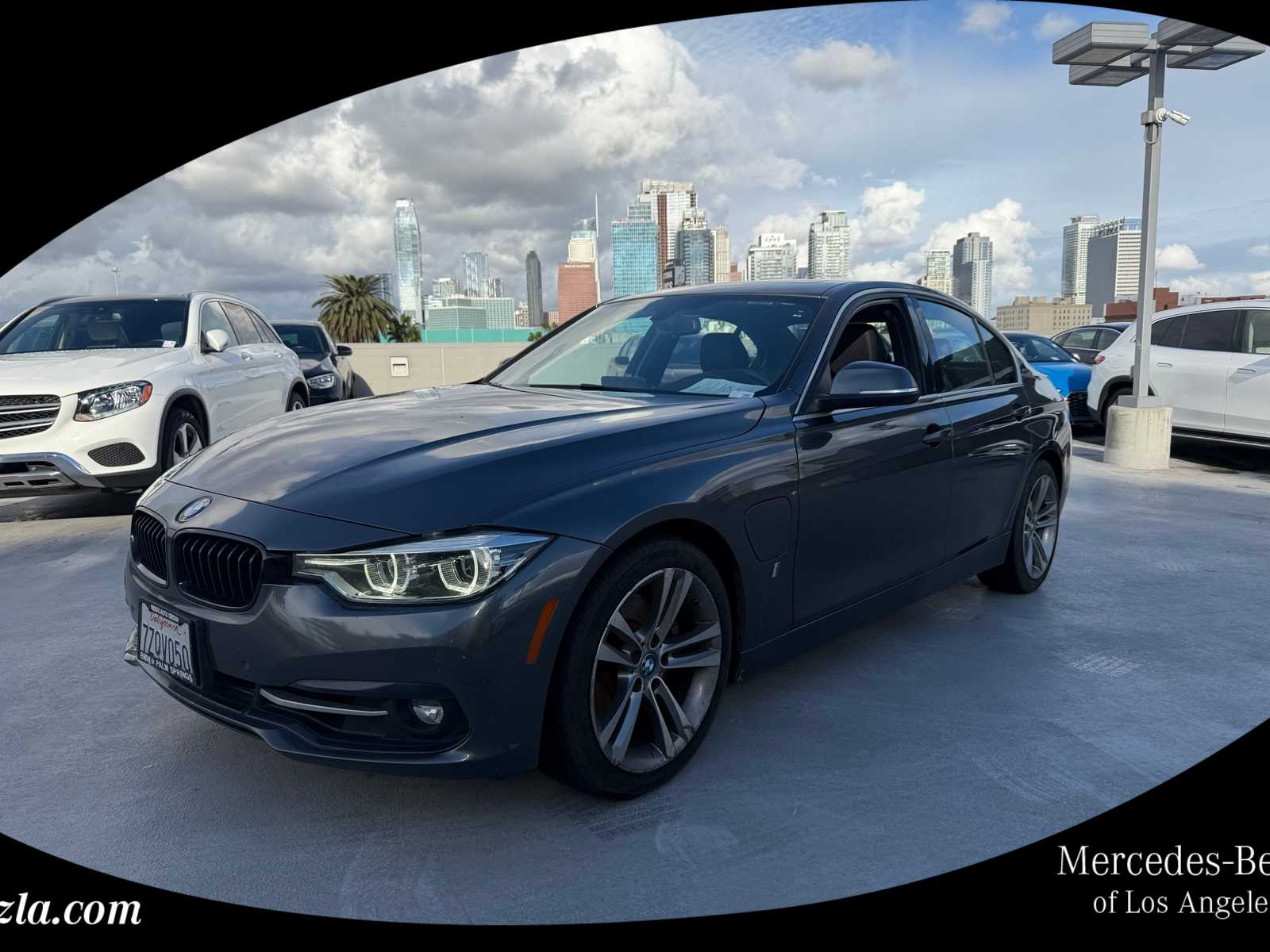 Thumbnail: 2017 BMW 3 Series - 1