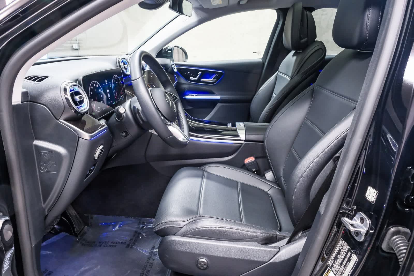 Thumbnail: 2025 Mercedes-Benz GLC - 19