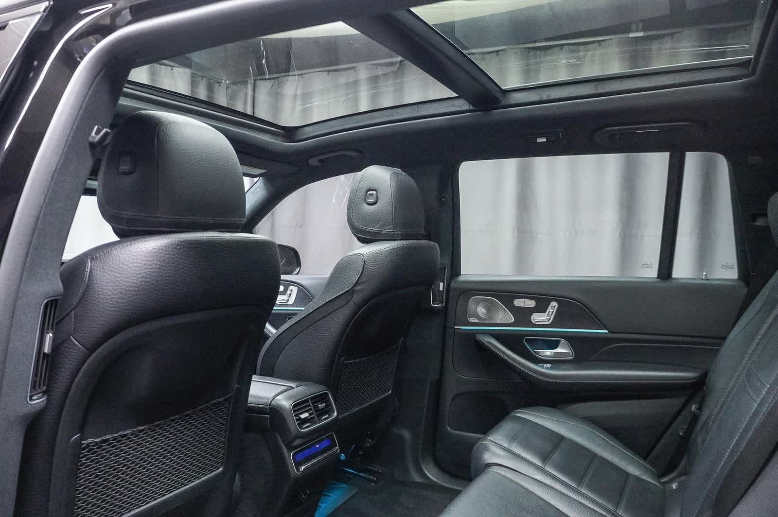 2022 Mercedes-Benz GLS 450 4MATIC 18