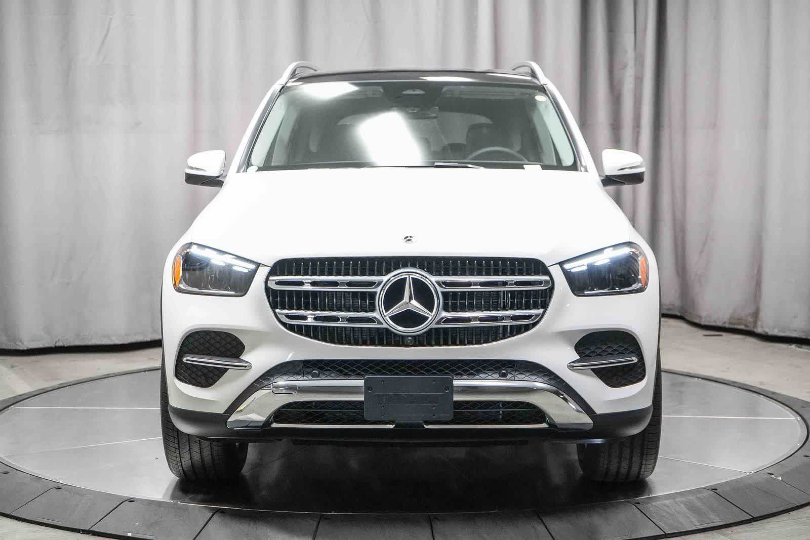 Thumbnail: 2026 Mercedes-Benz GLE - 2