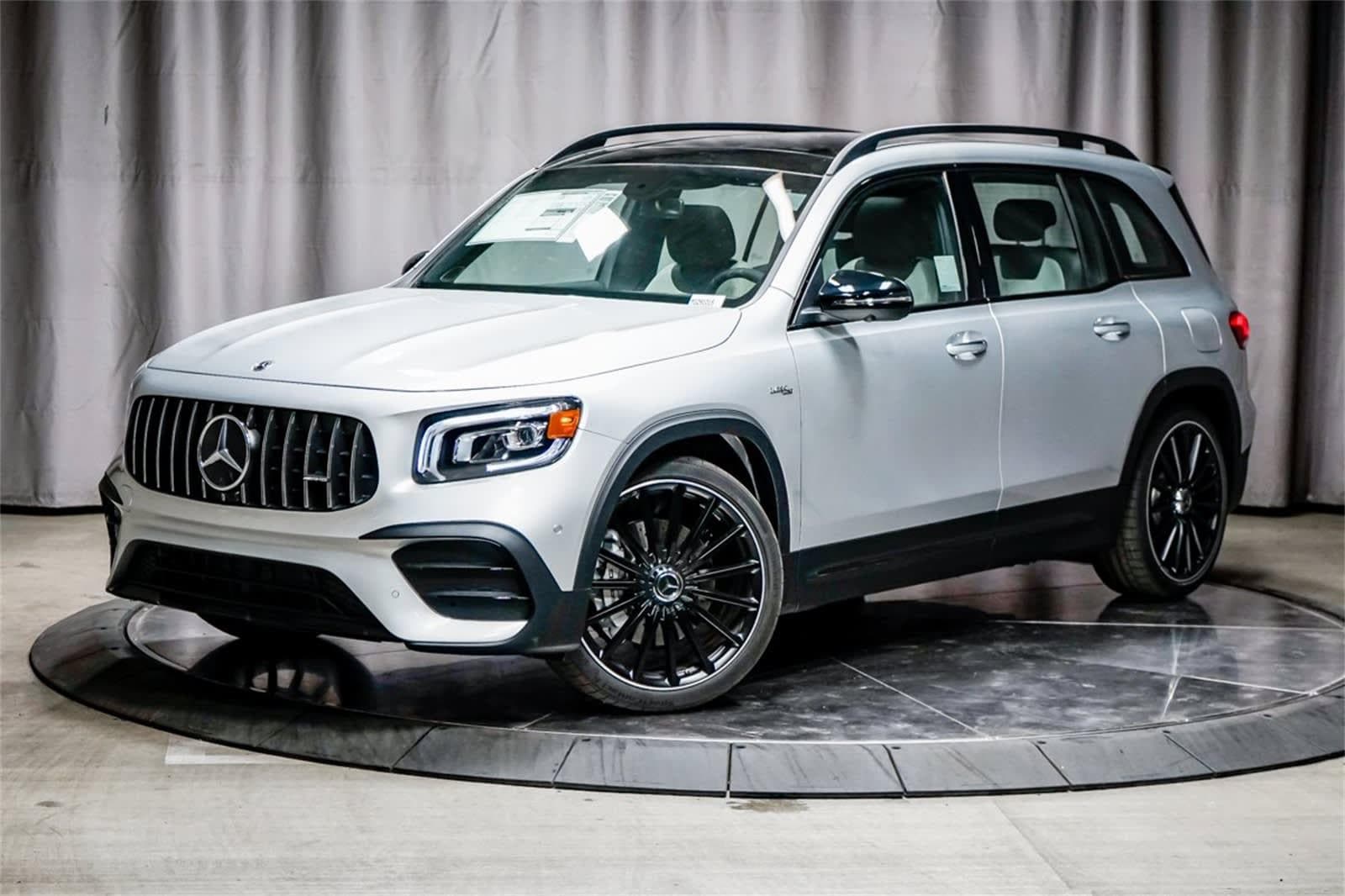 2023 Mercedes-Benz GLB 35 AMG -
                Los Angeles, CA