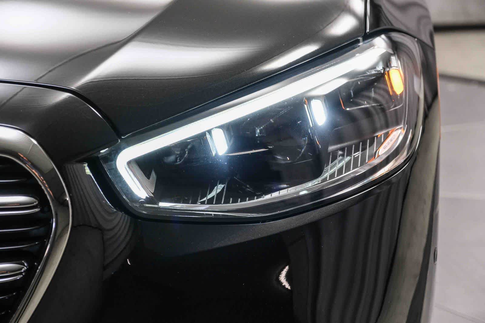 Thumbnail: 2026 Mercedes-Benz S-Class - 12