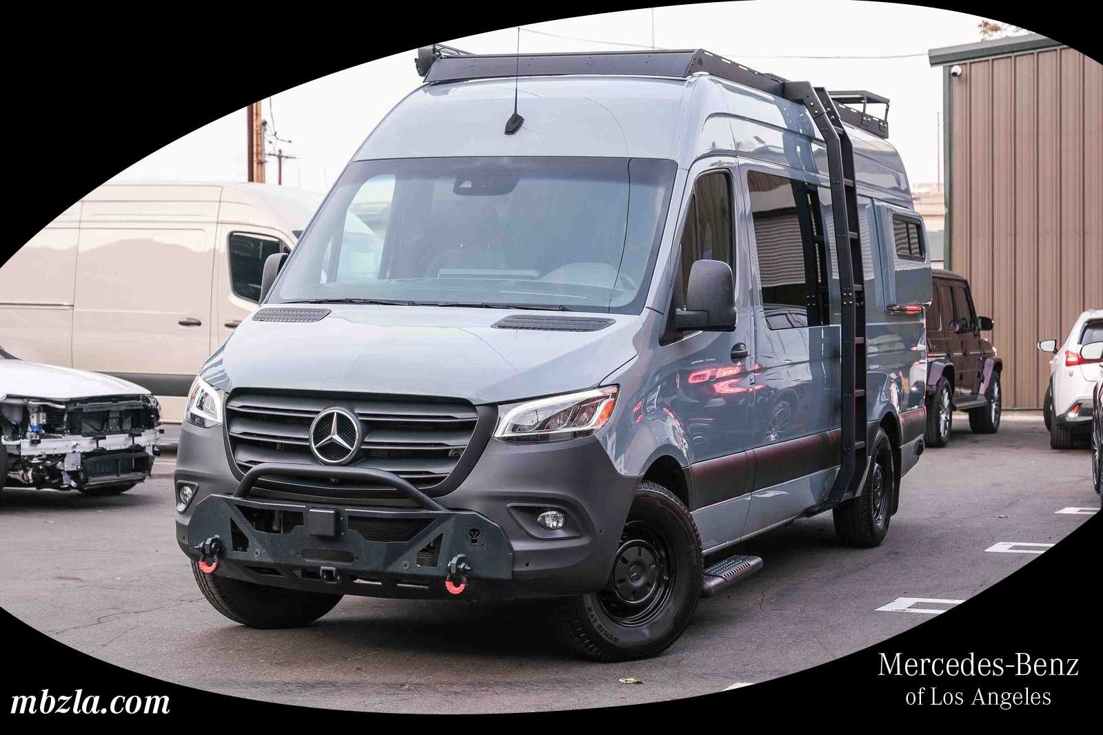 Thumbnail: 2023 Mercedes-Benz Sprinter - 1