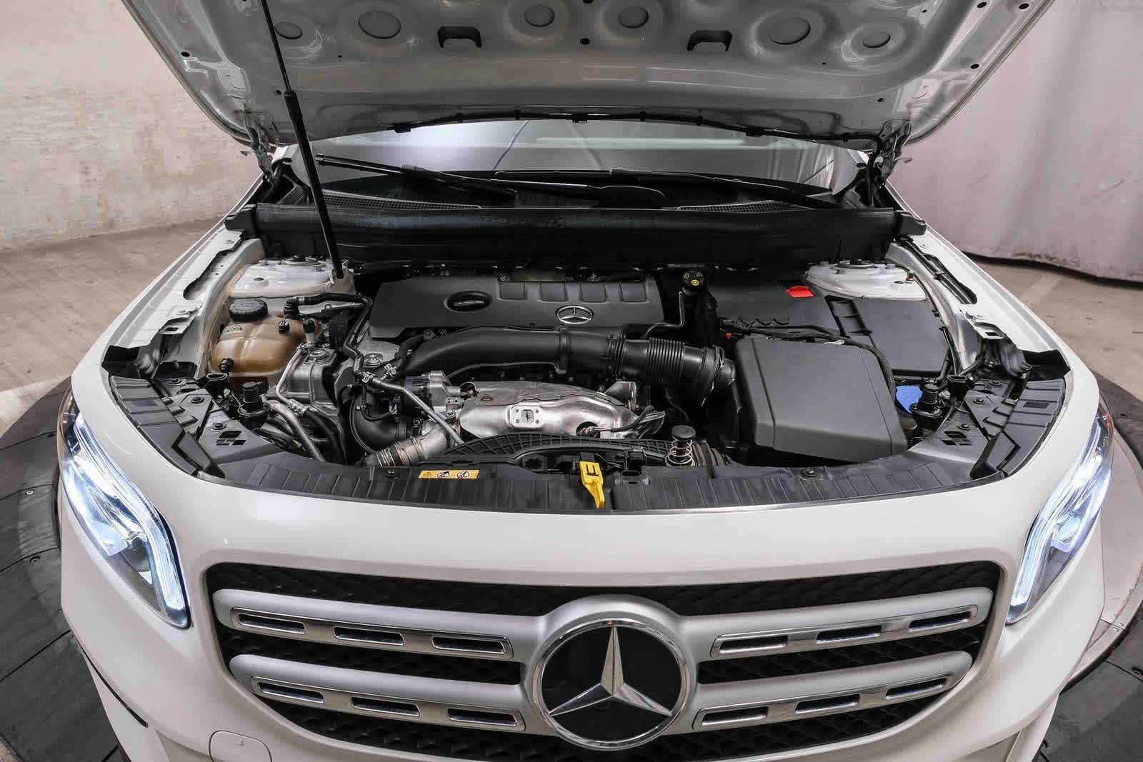 Thumbnail: 2022 Mercedes-Benz GLB - 24