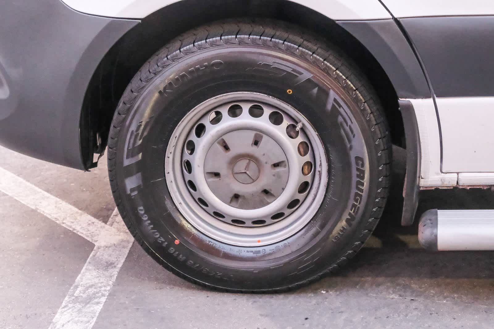 Thumbnail: 2021 Mercedes-Benz Sprinter - 9