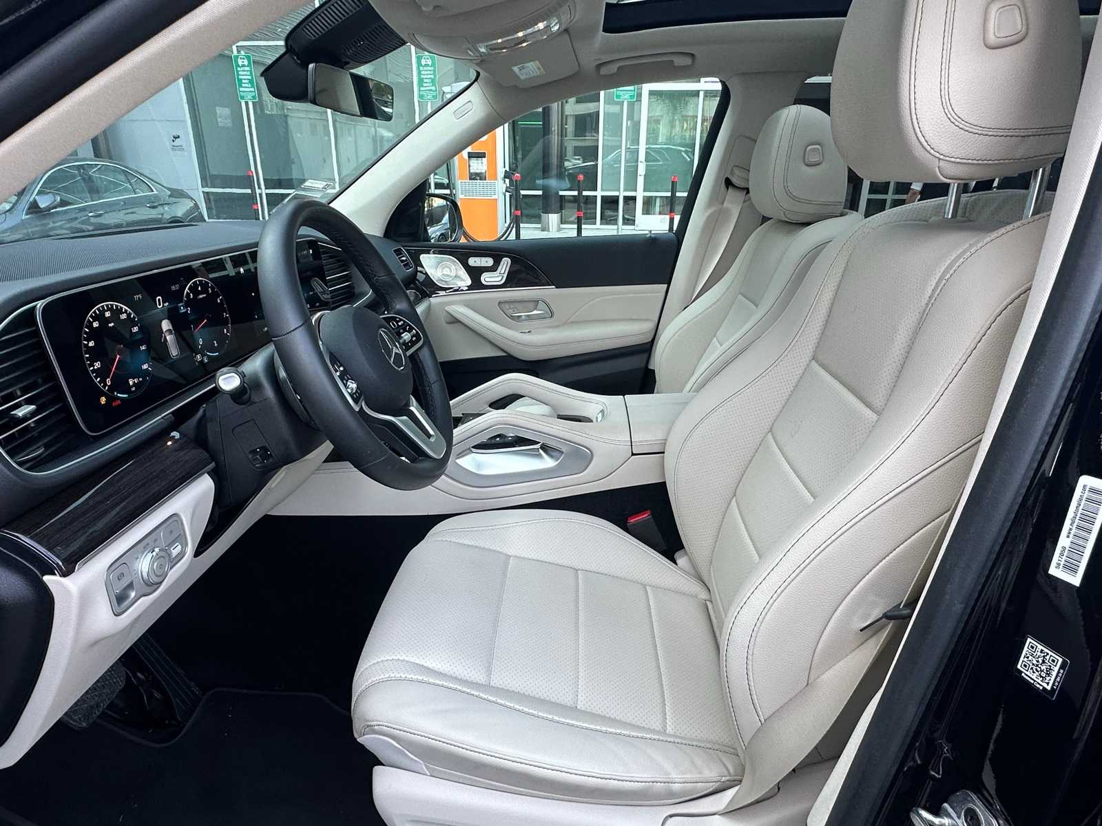 Thumbnail: 2021 Mercedes-Benz GLE - 6