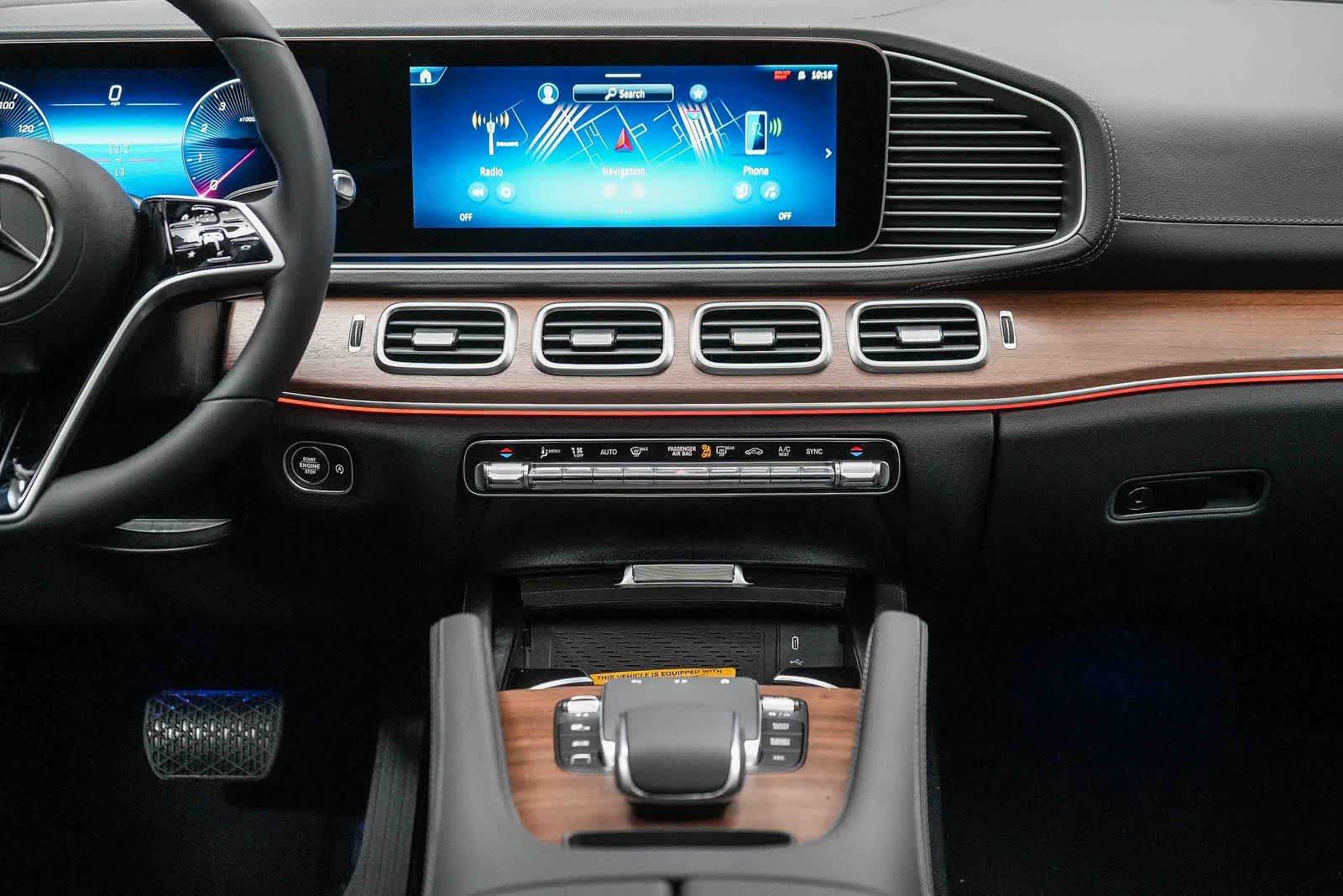 Thumbnail: 2026 Mercedes-Benz GLE - 13
