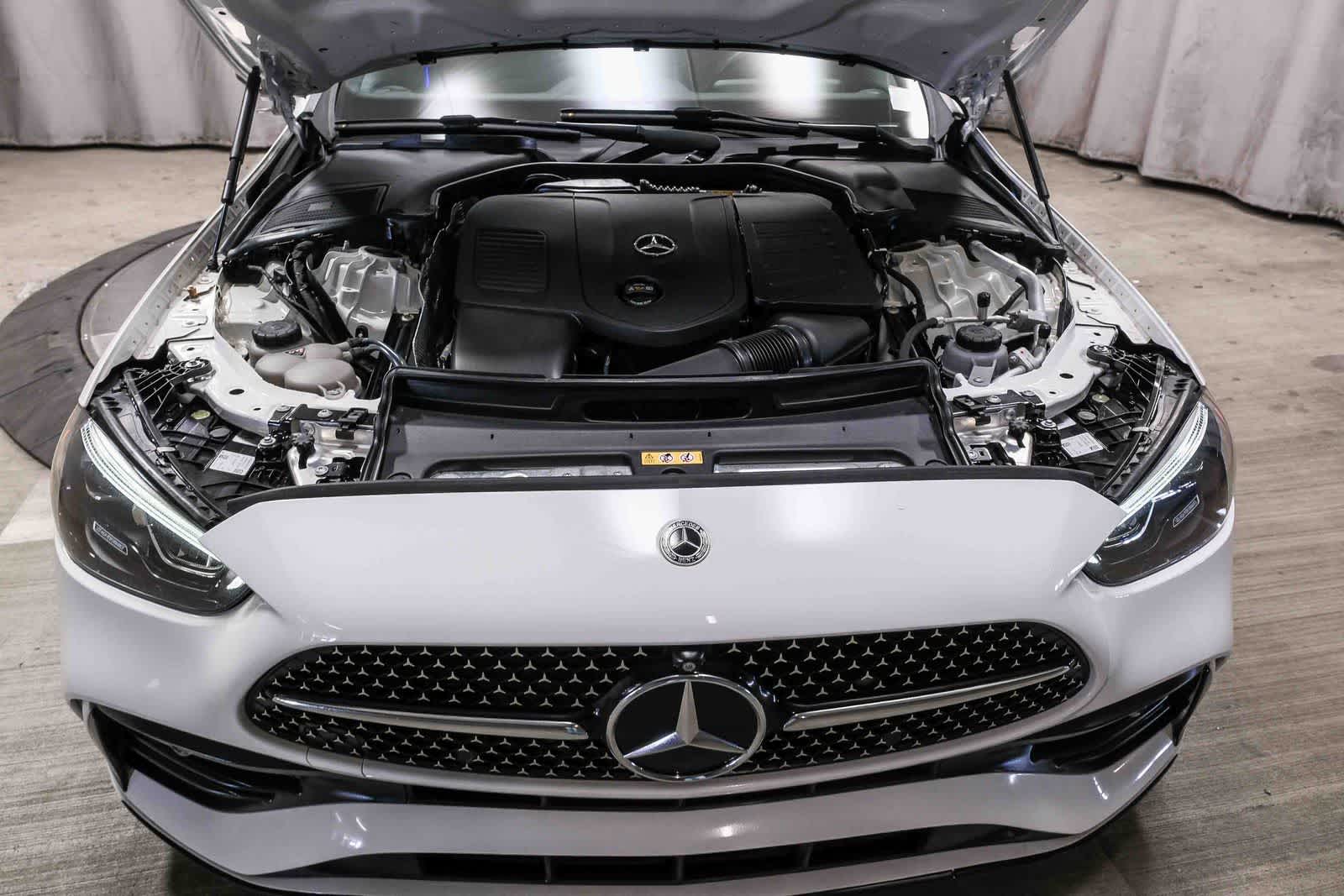 Thumbnail: 2022 Mercedes-Benz C-Class - 32
