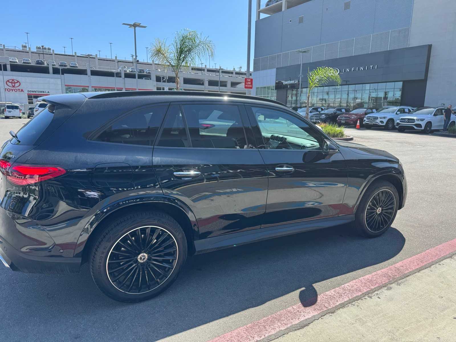 Thumbnail: 2023 Mercedes-Benz GLC - 3