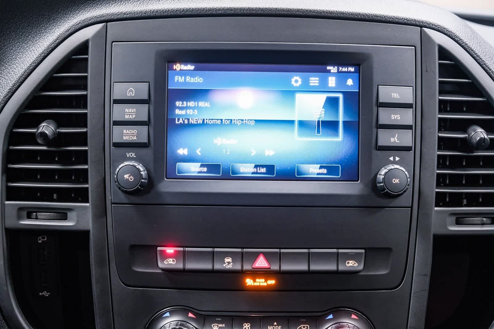 Thumbnail: 2023 Mercedes-Benz Metris - 16