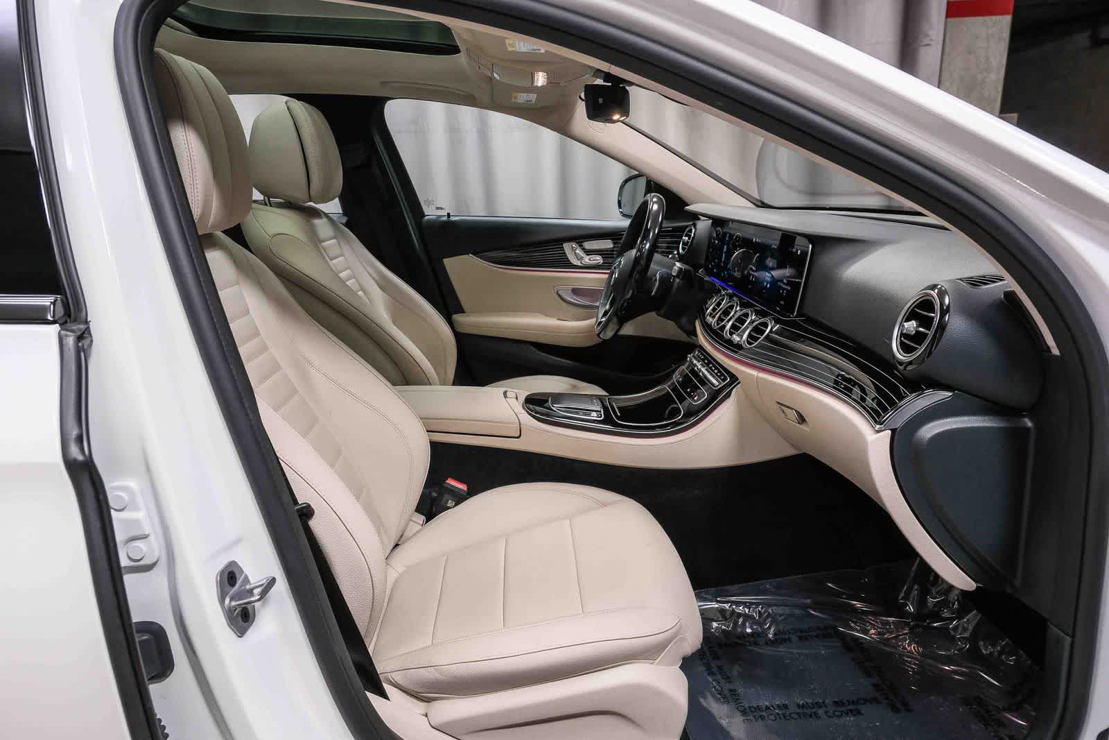 Thumbnail: 2023 Mercedes-Benz E-Class - 19
