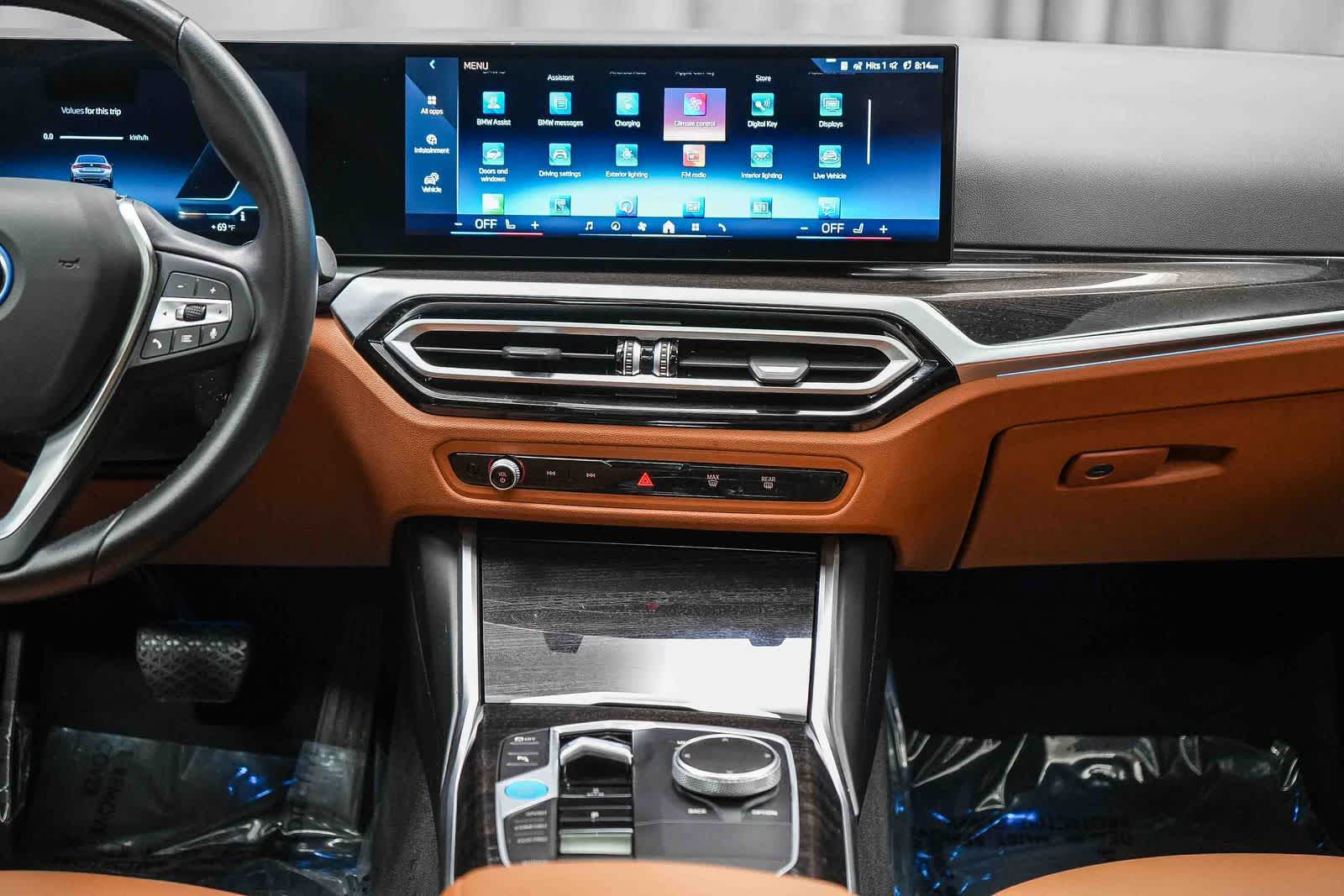 Thumbnail: 2024 BMW i4 - 16