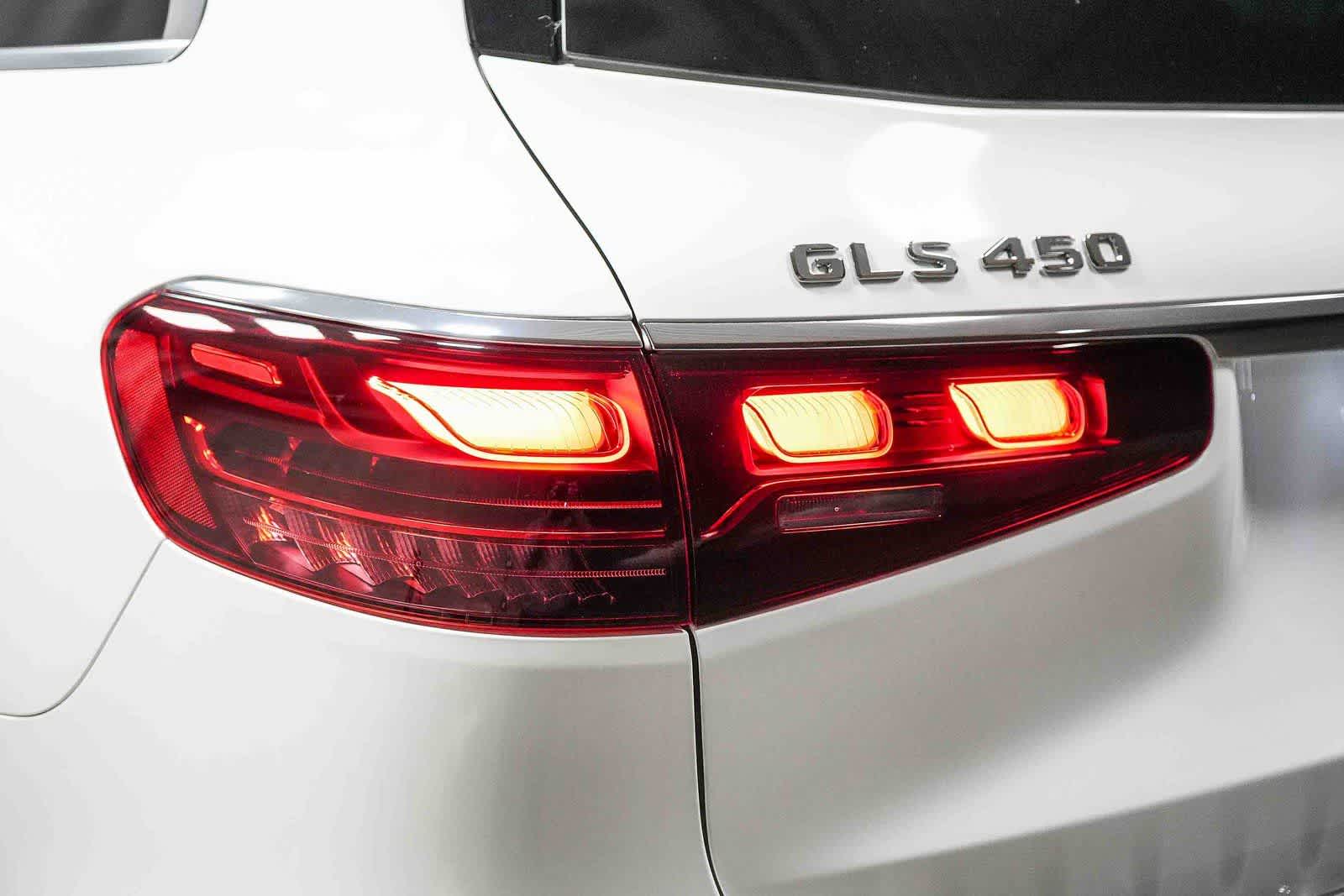 Thumbnail: 2025 Mercedes-Benz GLS - 9