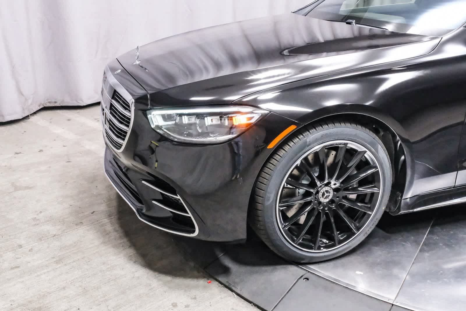 Thumbnail: 2026 Mercedes-Benz S-Class - 12