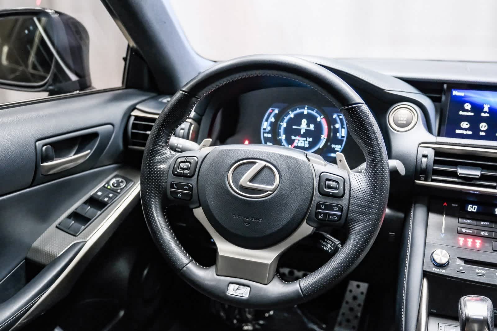 Thumbnail: 2017 Lexus IS - 17